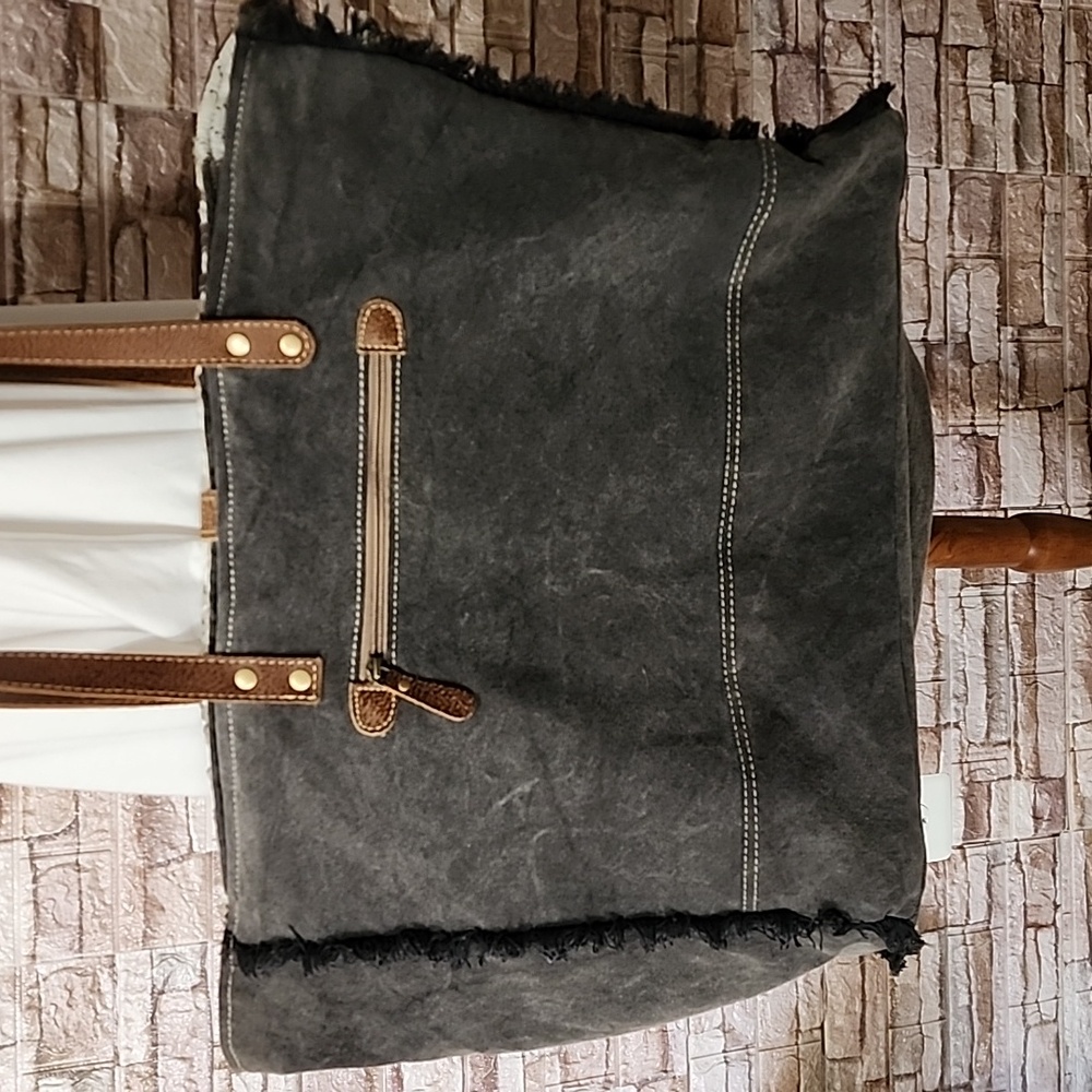 Myra Stylish Black Dark Gray and Brown  Big Tote Bag Buzz Fuzz Oversize - Picture 2 of 15